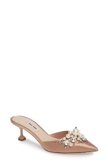 Women's Miu Miu Embellished Pointy Toe Mule Us / 35eu - Beige