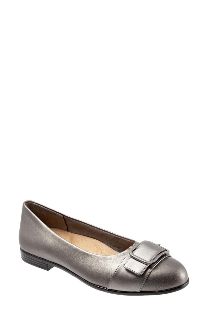 Women's Trotters Aubrey Flat .5 M - Metallic