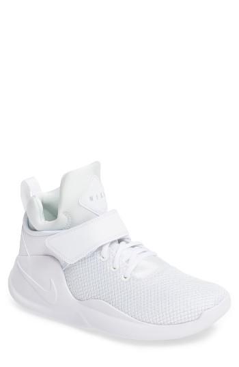 Men's Nike Kwazi Sneaker .5 M - White