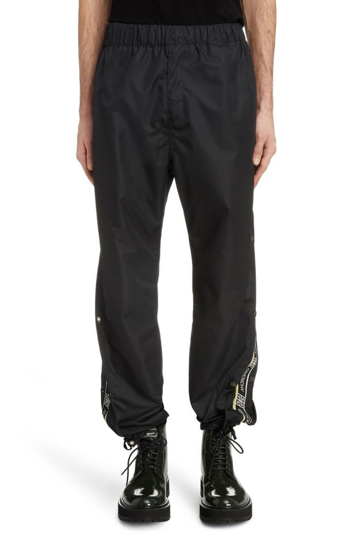 Men's Givenchy Snap Seam Logo Jogger Pants - Black