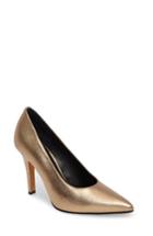 Women's Marc Fisher Ltd Ulla Pointy Toe Pump .5 M - Metallic
