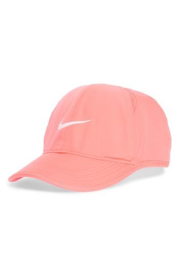 Women's Nike Featherlight Cap - Pink