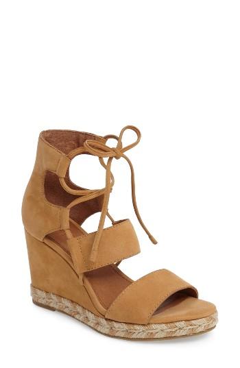 Women's Frye Roberta Ghillie Wedge .5 M - Brown
