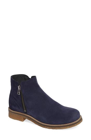 Women's Bos. & Co. Buss Ankle Boot .5-8us / 38eu - Blue