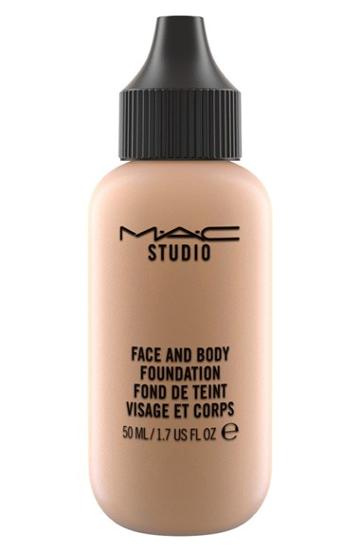 Mac Face & Body Foundation - C7