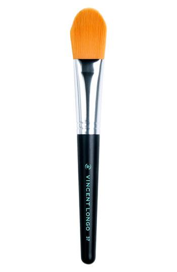 Vincent Longo Foundation Brush #37