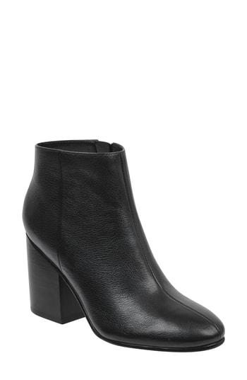 Women's Marc Fisher D Quella Bootie, Size 5 M - Black