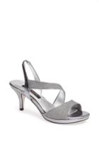 Women's Nina 'newark' Sandal .5 W - Grey