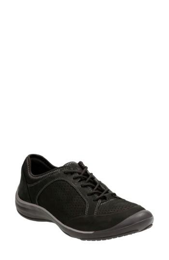 Women's Clarks Asney Sneaker .5 W - Black