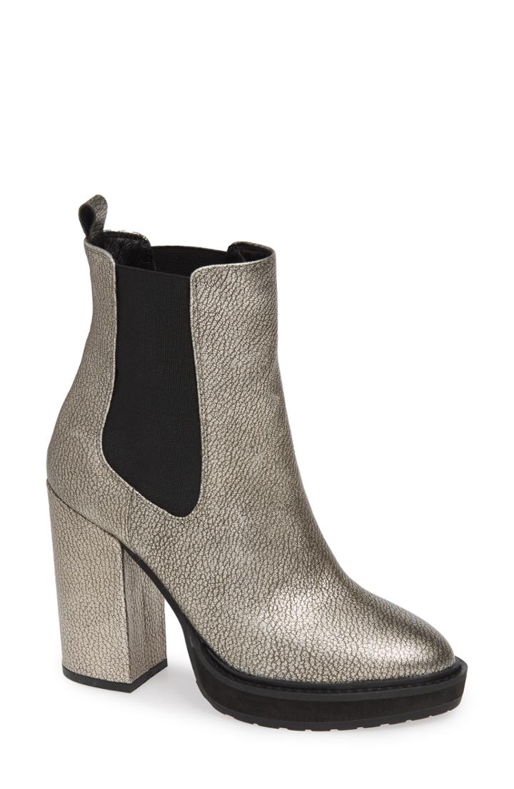 Women's Linea Paolo Hedy Chelsea Bootie M - Grey