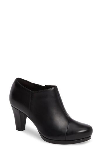 Women's Clarks Chorus Jingle Bootie