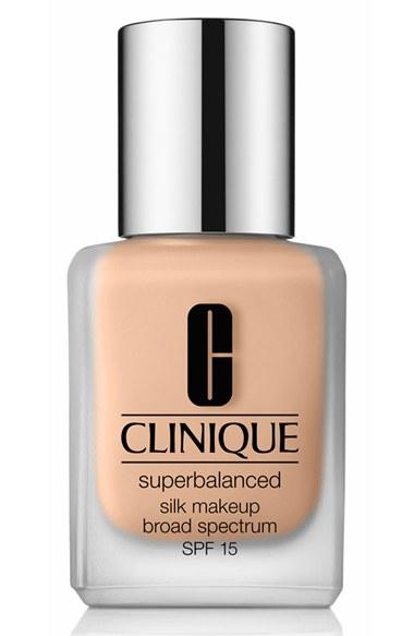 Clinique Superbalanced Silk Makeup Broad Spectrum Spf 15 - Silk Bamboo