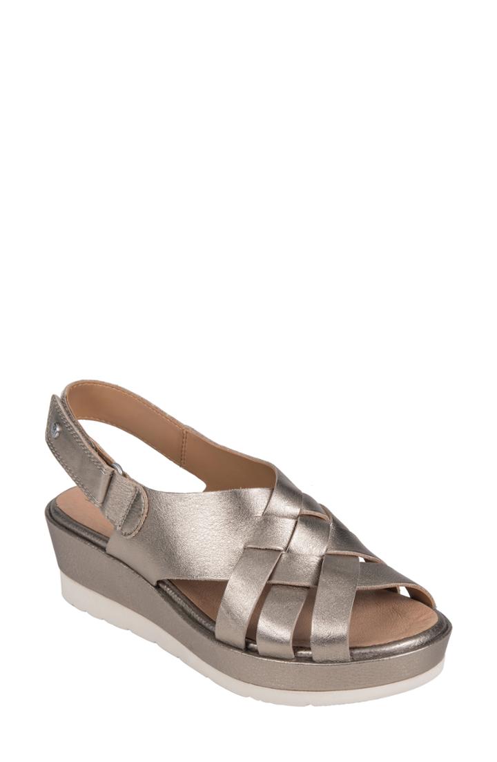 Women's Earth Sunflower Wedge Sandal .5 M - Metallic