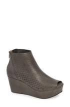 Women's Chocolat Blu Warner Perforated Platform Bootie M - Grey