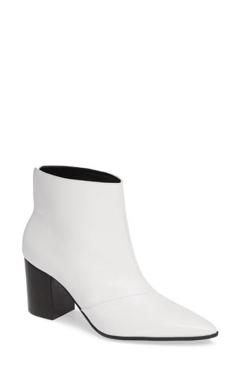 Women's Stella Mccartney Pointy Toe Bootie Us / 35eu - White
