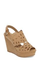 Women's Chinese Laundry In Love Wedge Sandal M - Brown