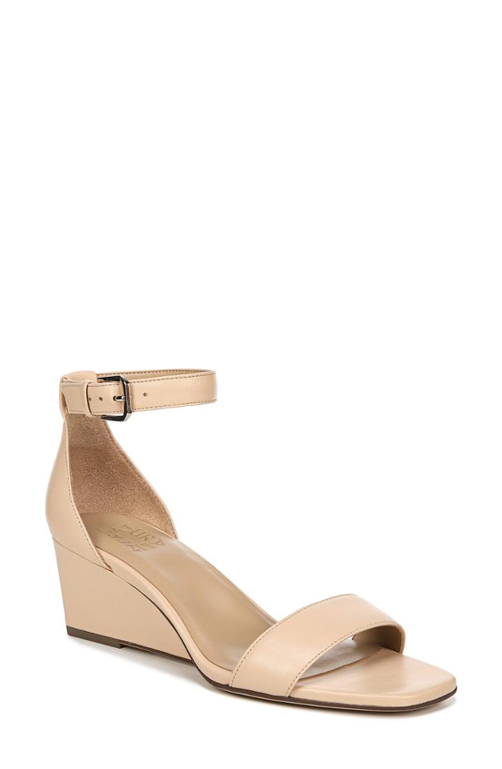 Women's Naturalizer Zenia Wedge Sandal M - Beige