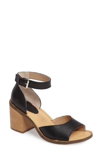 Women's Latigo Vista Block Heel Sandal M - Black