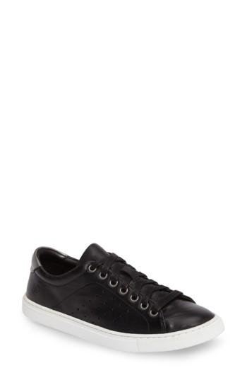 Women's Treasure & Bond Molo Perforated Sneaker .5 M - Black
