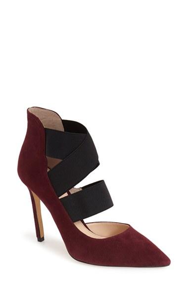 Women's Vince Camuto 'nigel' Pointy Toe Pump