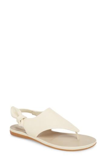 Women's T Tahari Aleena Sandal .5 M - White