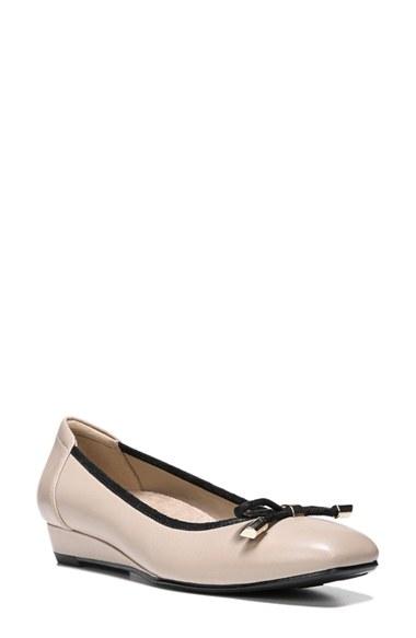 Women's Naturalizer 'dove' Wedge N - Beige