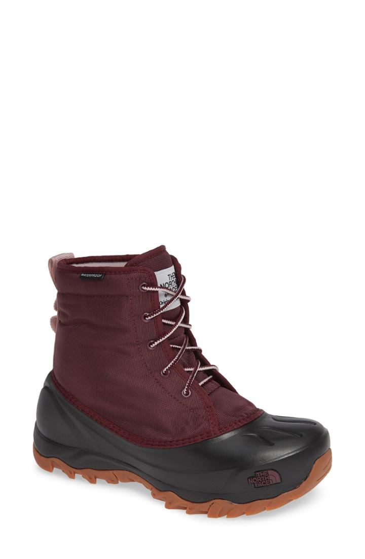 Women's The North Face Tsumoru Waterproof Insulated Snow Boot .5 M - Burgundy