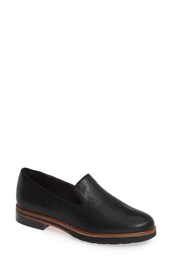 Women's Clarks Frida Loafer .5 M - Black