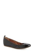 Women's Ed Ellen Degeneres Larra Cap Toe Ballet Flat .5 M - Black
