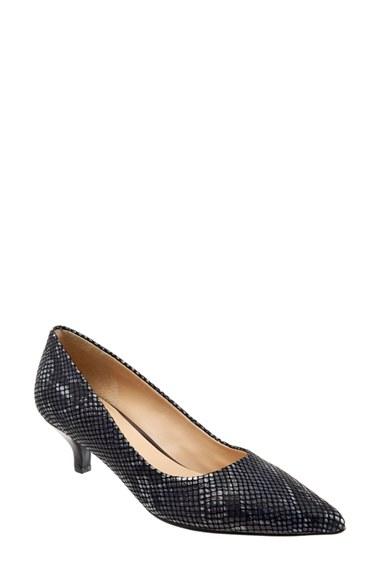 Women's Trotters 'paulina' Leather Pump M - Black