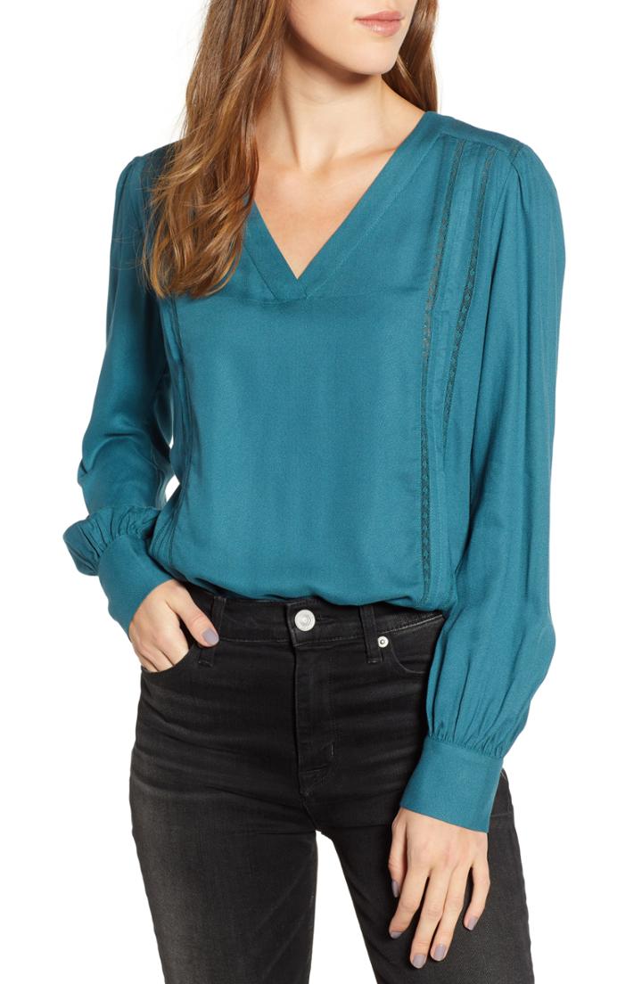 Women's Hinge Lace Stripe V-neck Blouse - Blue/green