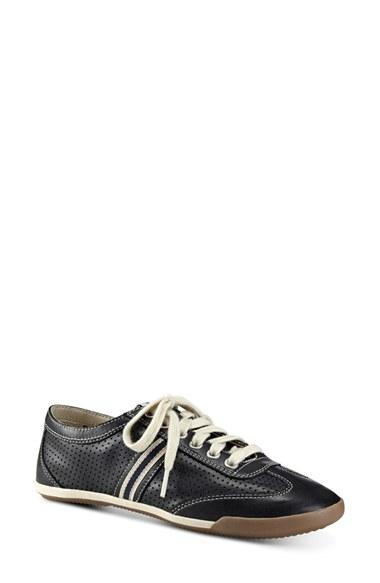 Women's Ed Ellen Degeneres 'escondido' Sneaker .5 M - Black