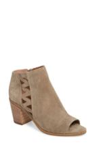 Women's Lucky Brand Kantoah Bootie .5 M - Beige