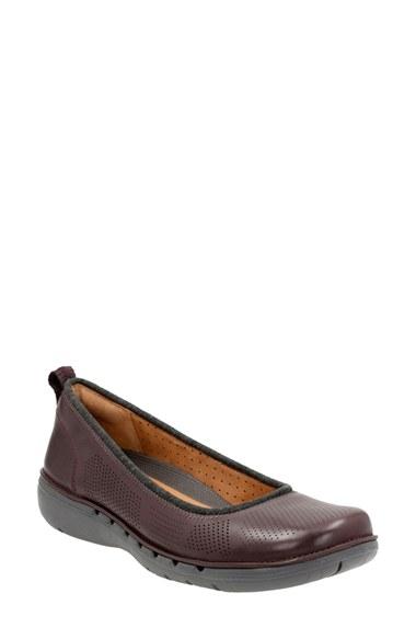 Women's Clarks 'un Elita' Flat M - Purple