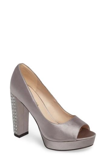 Women's Pelle Moda Paris Peep Toe Pump M - Grey