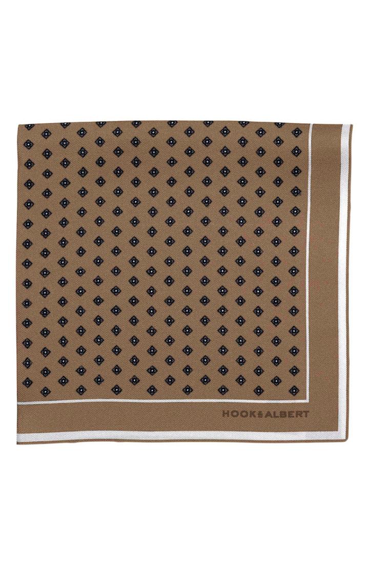 Men's Hook + Albert Diamond Medallion Silk Pocket Square