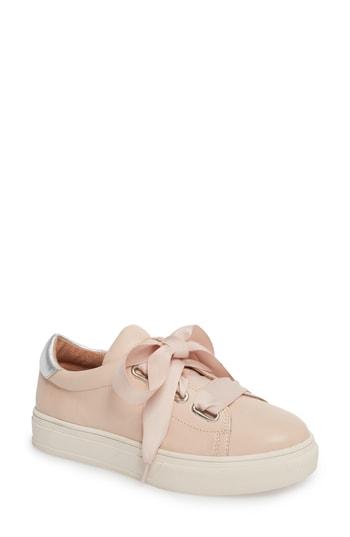 Women's Caslon Carter Sneaker M - Pink