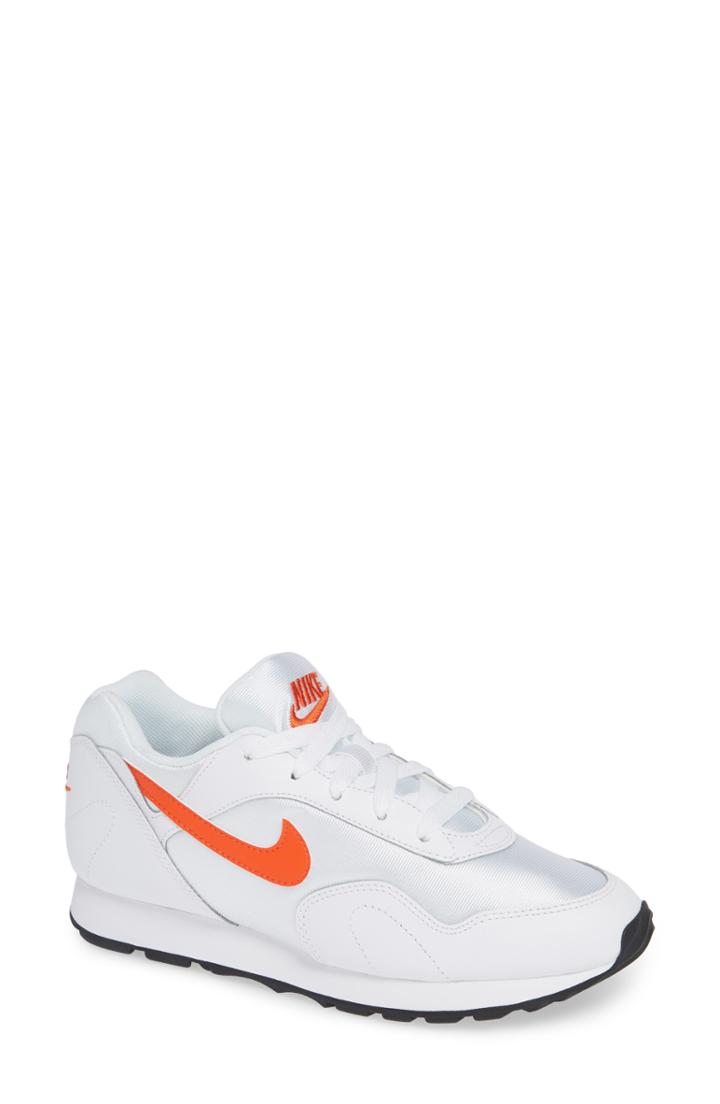 Women's Nike Outburst Sneaker M - White