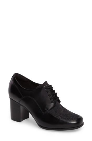 Women's Clarks Kensett Darla Oxford Pump M - Black