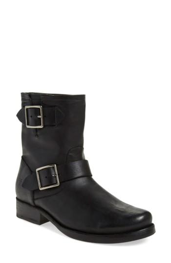 Women's Frye 'vicky Engineer' Boot M - Black