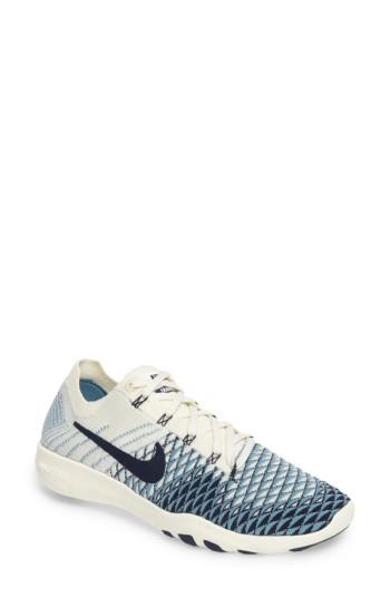 Women's Nike Free Tr Flyknit 2 Training Shoe .5 M - Blue