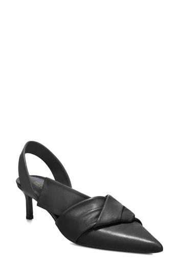 Women's Via Spiga Elisha Pointy Toe Slingback Pump M - Black