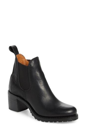 Women's Frye Sabrina Chelsea Bootie .5 M - Black