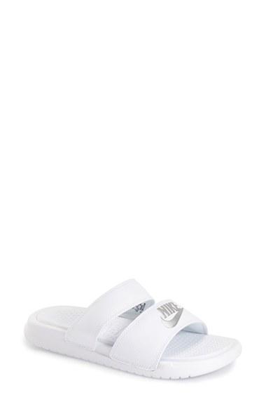 Women's Nike 'benassi - Ultra' Slide Sandal M - White