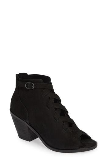 Women's Eileen Fisher Lynn Bootie M - Brown