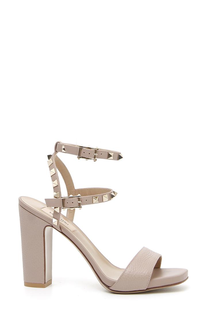 Women's Valentino Garavani Rockstud Ankle Strap Sandal Us / 35eu - Ivory