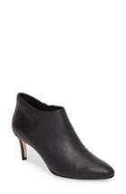 Women's Pelle Moda 'yelm' Almond Toe Bootie M - Black