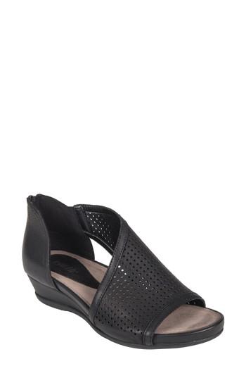 Women's Earth Venus Sandal M - Black