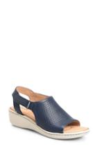 Women's B?rn Wedge Sandal M - Blue