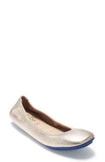 Women's Me Too 'tru Blu' Flat .5 M - Metallic